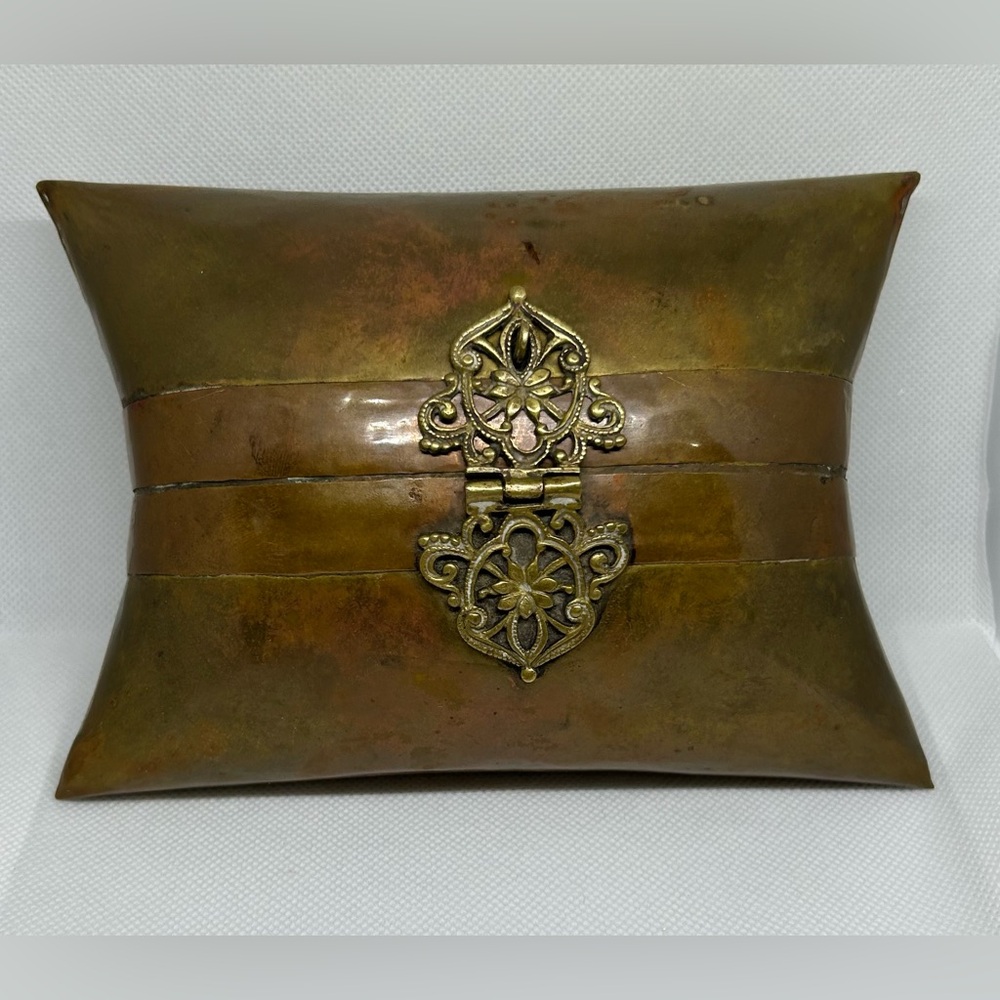 1930’s Vintage Brass Pillow Purse with Missing Chain